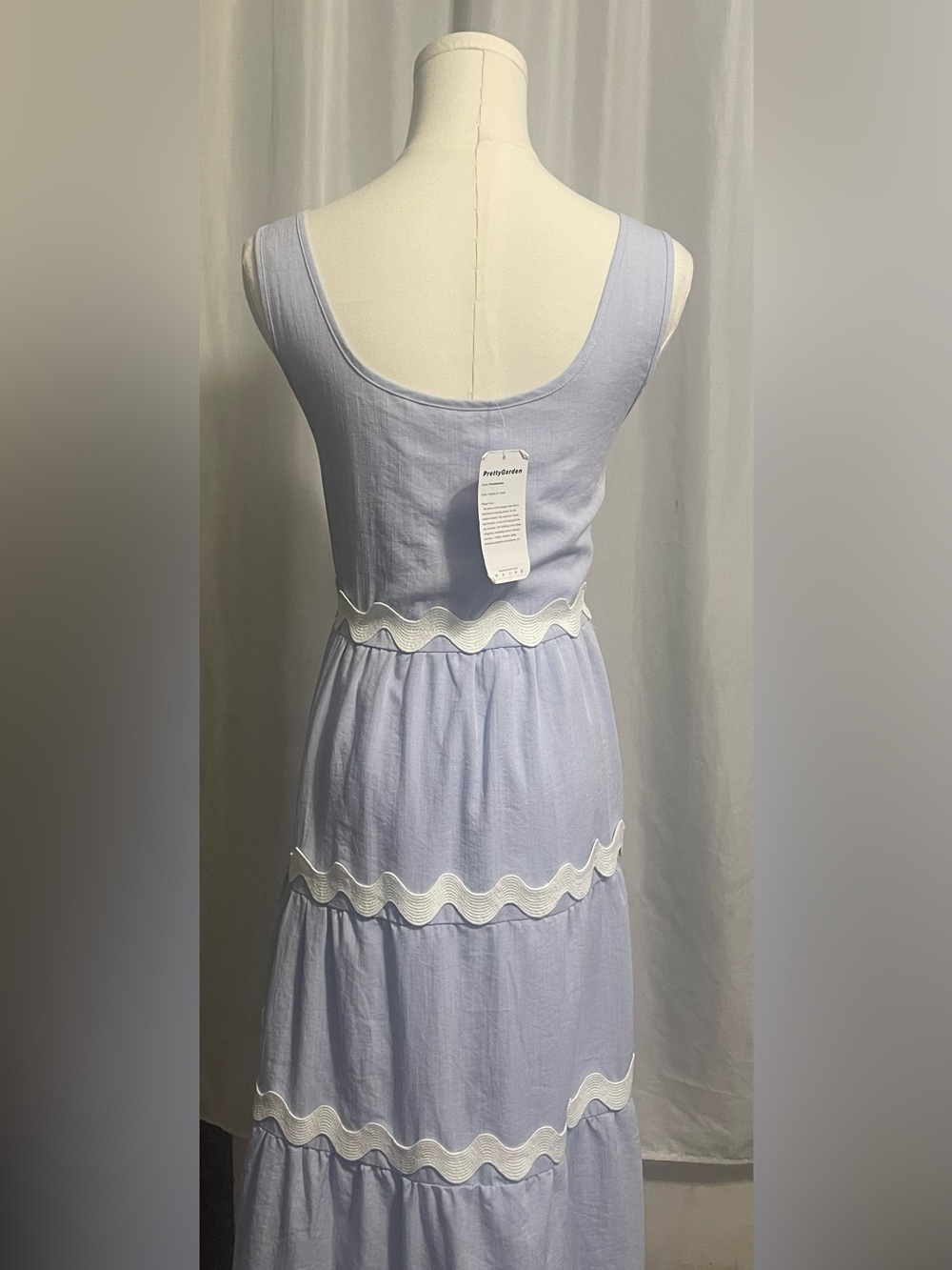 Sleeveless light blue Maxi Dress with White Scallop Trim - Picture 6 of 10